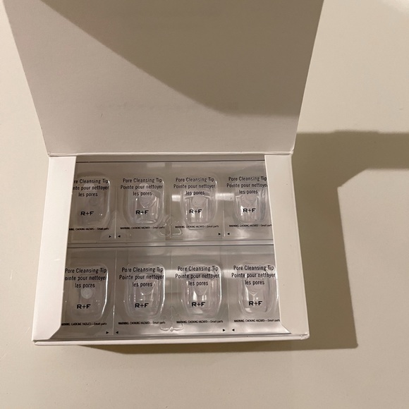NEW Rodan + Fields Pore Cleansing Tips (8 pack) - Picture 2 of 2